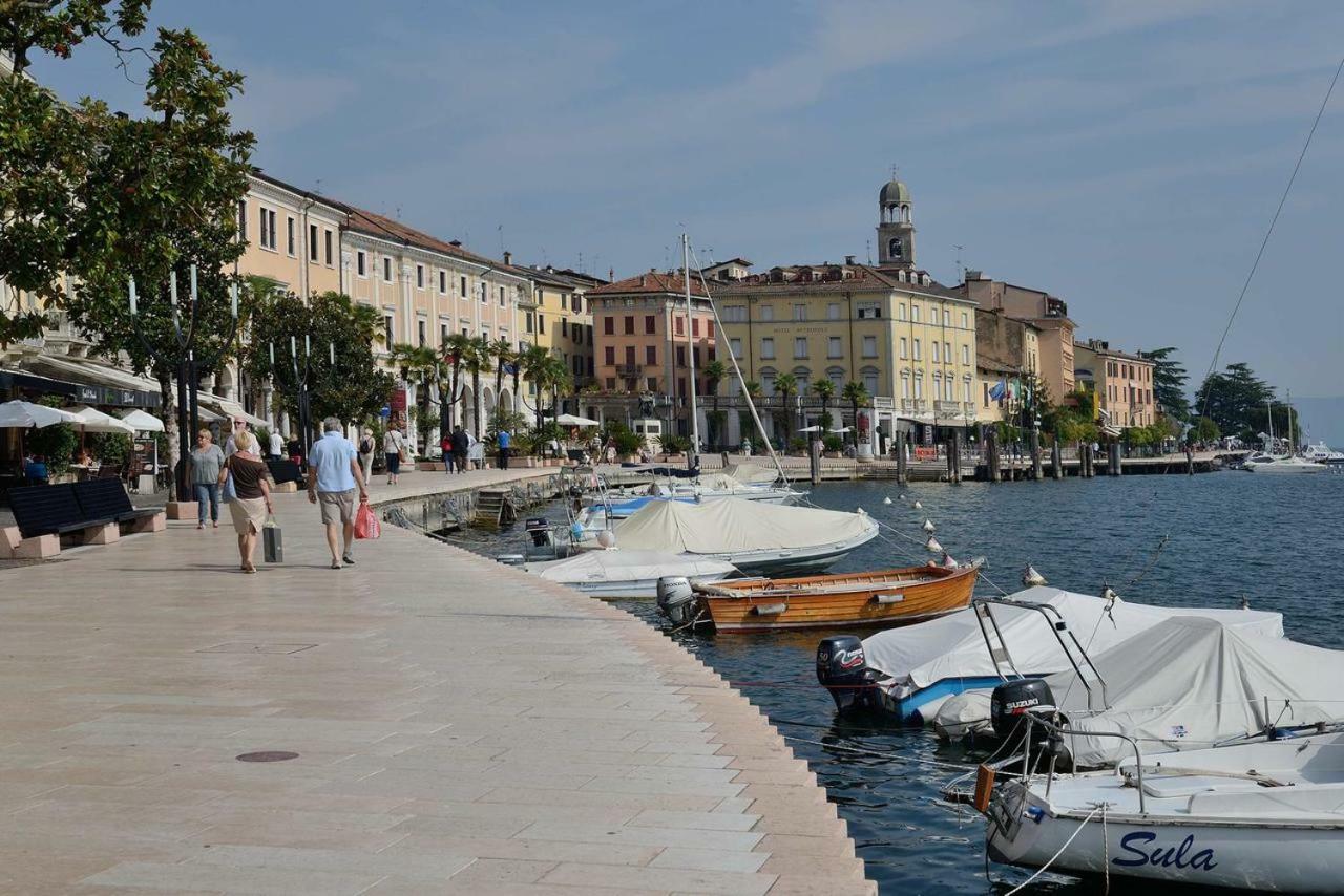 Miralago - Garda Leisure Salo Bagian luar foto
